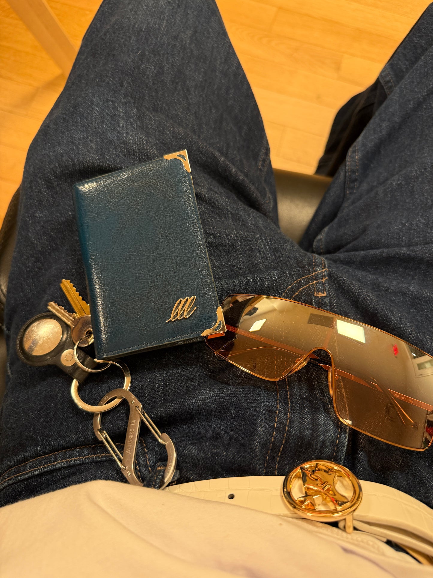 Signature Card Holder